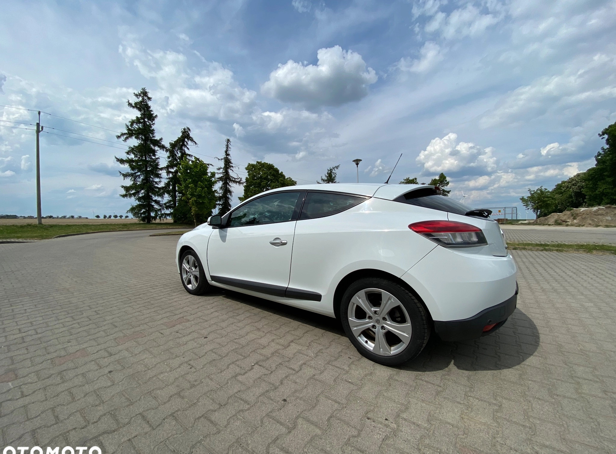 Renault Megane cena 18700 przebieg: 167000, rok produkcji 2010 z Dobrzyca małe 92
